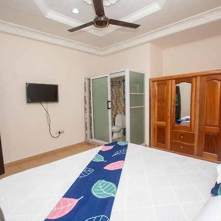 Yaa Asantewaa Inn Ejisu Экстерьер фото